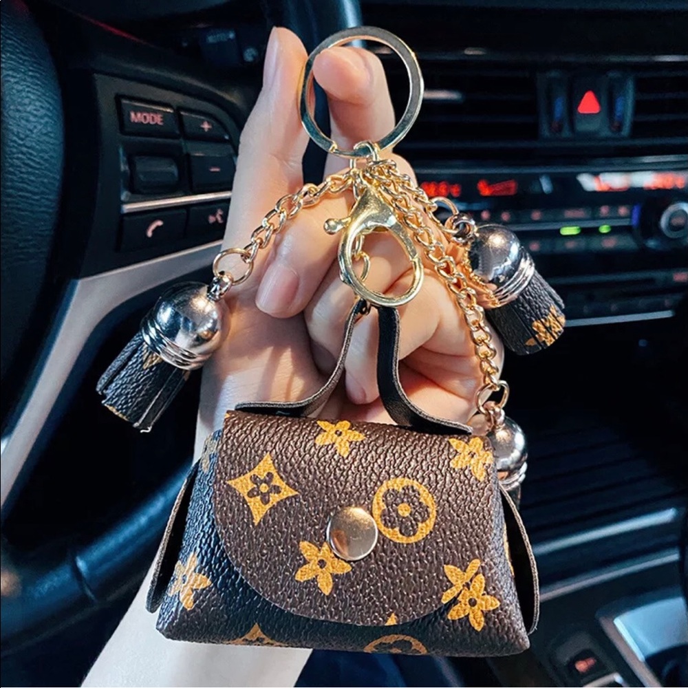 Multi use Keychains